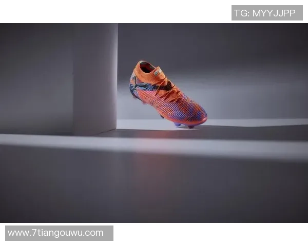 豹子足球鞋助力足球明星展现卓越球技与风采